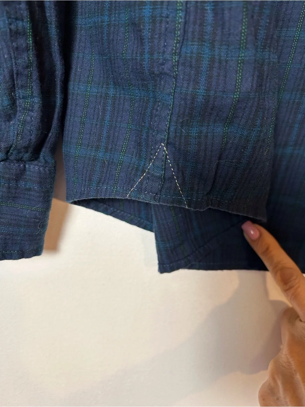Banana Republic Men's L Blue Plaid Button-Down Shirt Casual Comfort